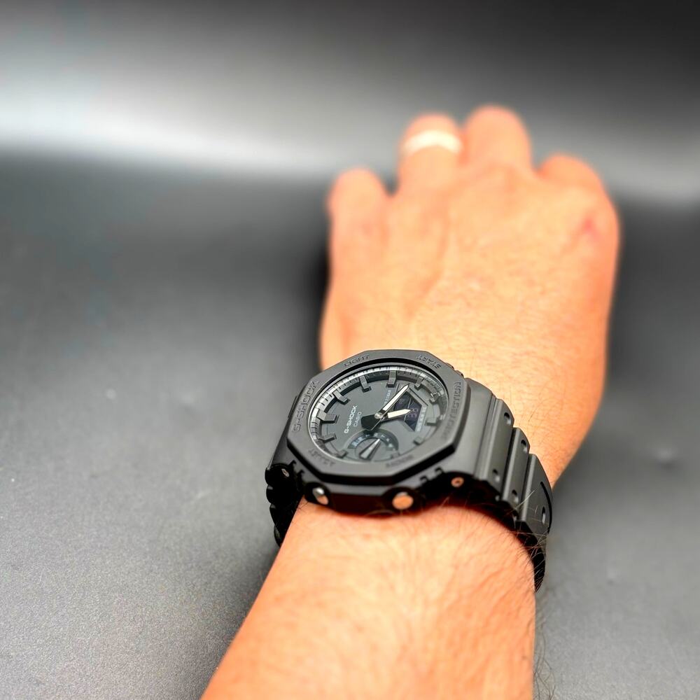 Casio G-Shock GA-2100-1A1 Monochrome Black Carbon Core Guard CasiOak Watch NIB - Picture 3 of 17